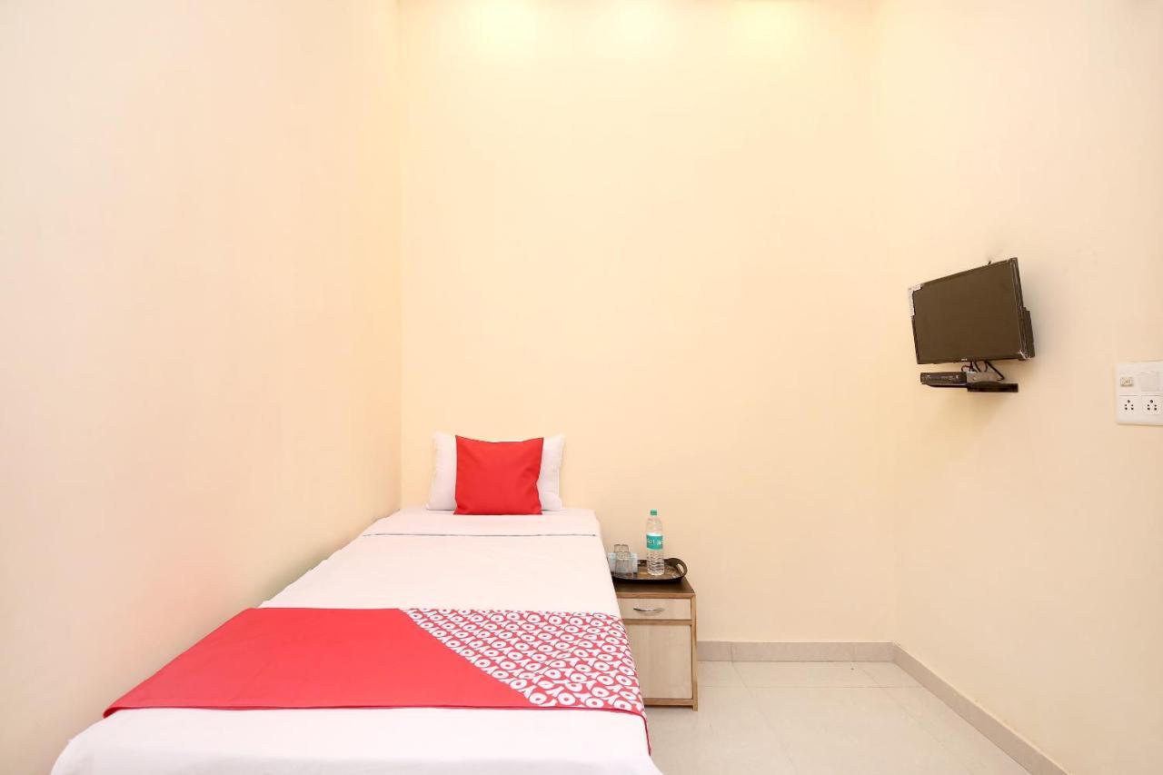 Oyo Flagship Armaan Resort Shahpur  Exterior foto