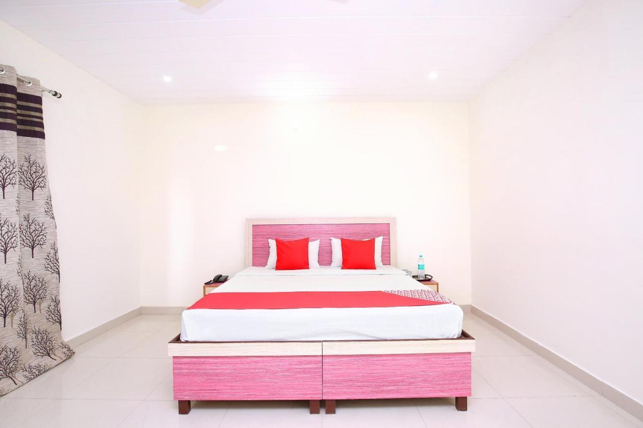 Oyo Flagship Armaan Resort Shahpur  Exterior foto